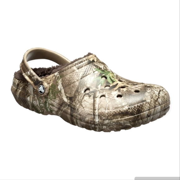 CROCS Shoes - CROCS Classic Fleece Lined Realtree Camo Edge Unisex Clogs
